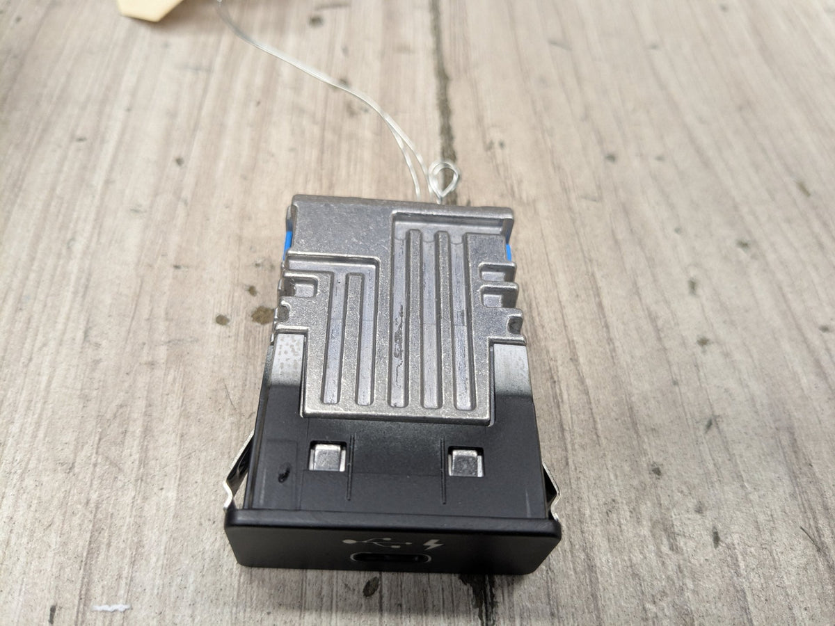 OEM BMW F44 F48 F97 G01 G05 G12 G20 G30 G80 USB Dual Type C Charger Port Socket