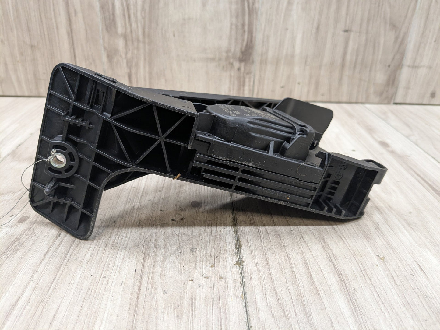 OEM BMW F15 F22 F25 F30 F36 F80 G01 G05 G20 X3 X5 Accelerator Throttle Gas Pedal