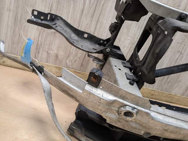 16-19 OEM BMW G11 G12 740 750 M SPORT Front Reinforcement Clip Radiator Support