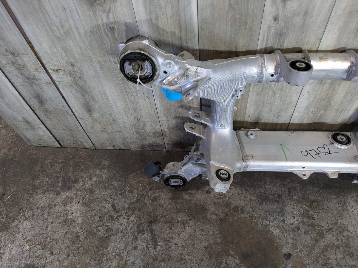 2020 BMW X5 G05 Rear Axle Support Crossmember Subframe 6894149 OEM BMW G05 G06 G07 X5 X6 X7 Rear Axle Subframe Suspension Carrier Crossmember OEM