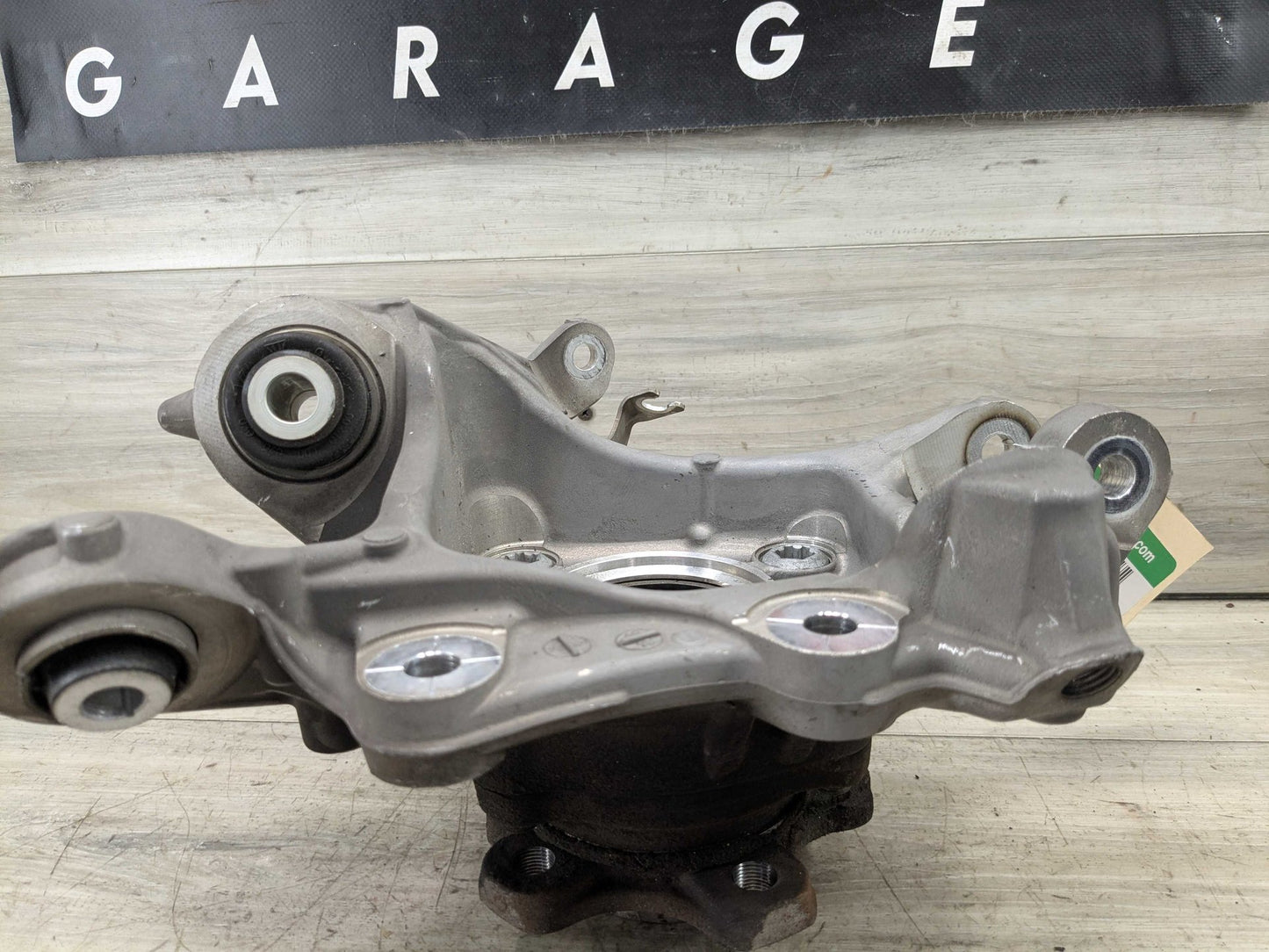 19-25 OEM BMW G20 330 M340 REAR Left Driver Knuckle Wheel Hub Spindle Bearing