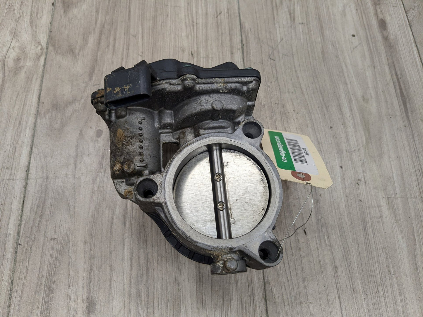OEM BMW F39 F44 F48 F90 G05 G12 750 G30 M550 M8 Engine B46 N63 S63 Throttle Body