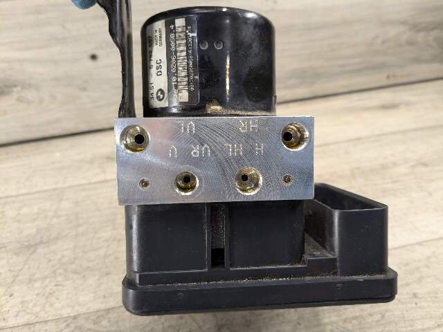 2003 - 2008 BMW Z4 E85 ABS Pump Module 6762868 M54