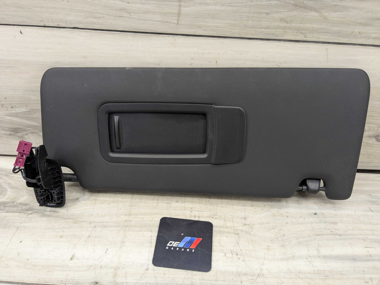 2019 BMW 330i G20 Front Right Passenger Sun Visor 8092728 19-24 OEM BMW G20 G80 330 M340 M3 Right Passenger Side Interior Sun Visor Black