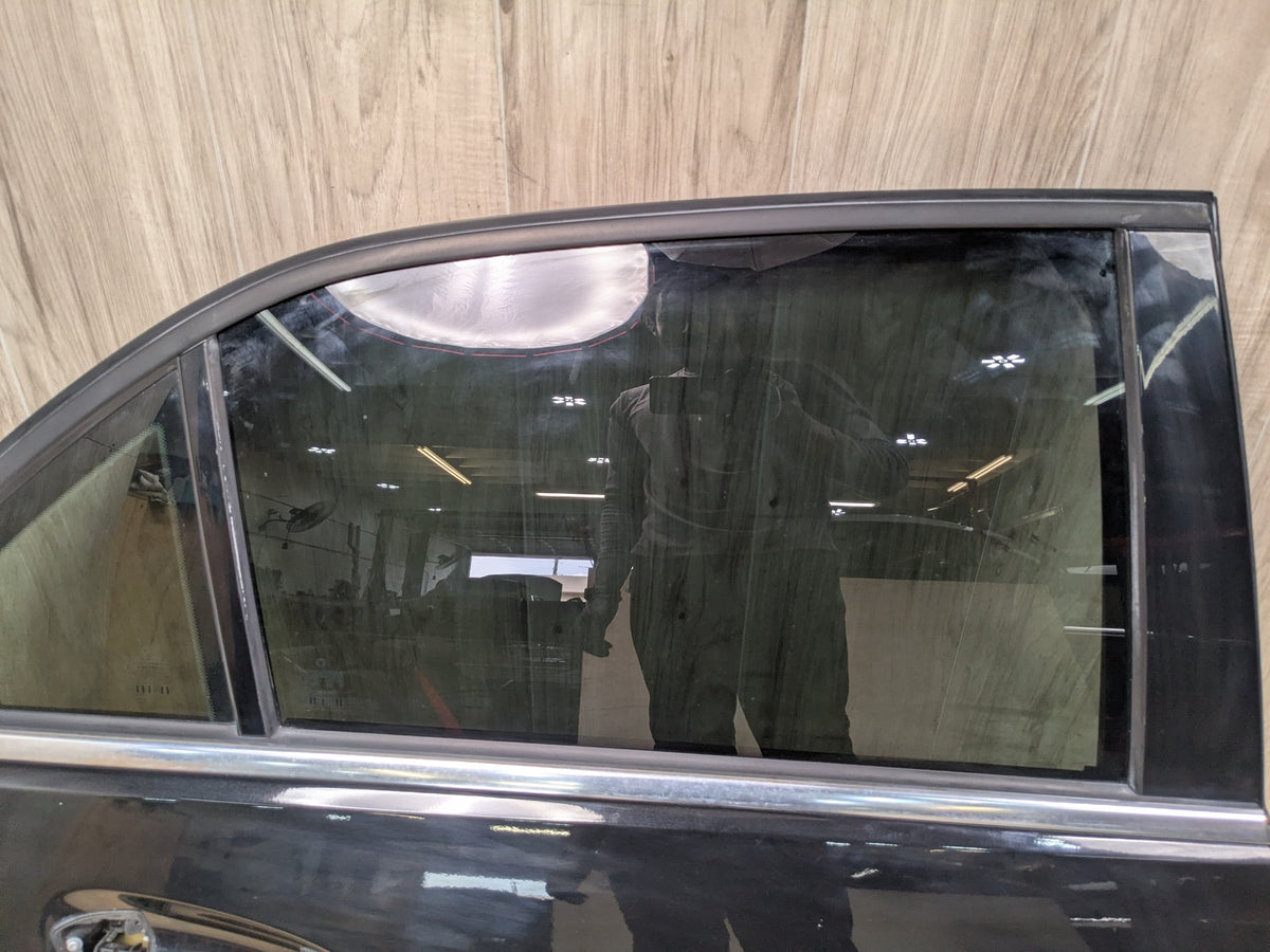 2014 Mercedes-Benz E550 W212 Rear Right Passenger Door Shell Panel 197 (Obsidian black- Metallic finish)