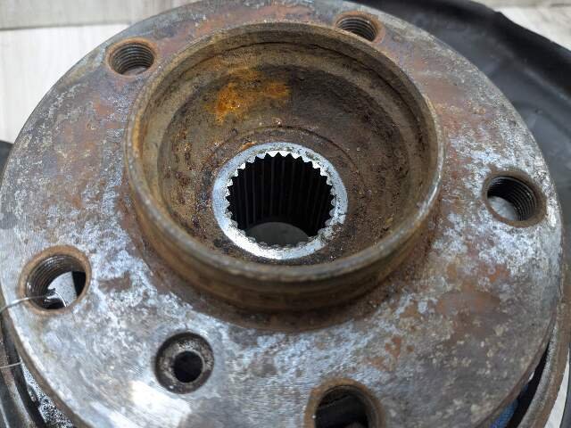 2016 BMW 340i F30 Front Right Passenger Spindle Knuckle w/ Bearing 6853820
