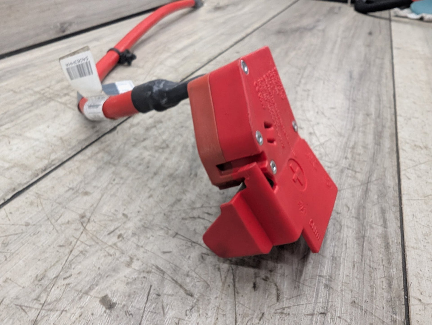OEM BMW F15 F16 F85 F86 X5 X6 X5M Positive Plus Battery Pole Terminal Red Cable