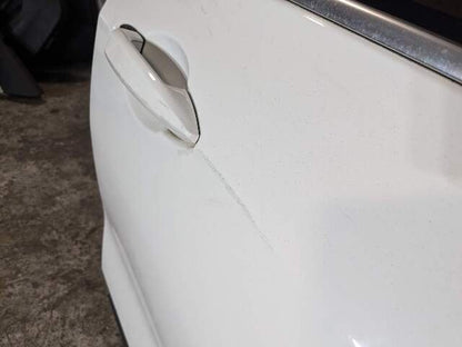 DENT* 18-23 OEM BMW F39 X2 Front Right Passenger Side Door Shell Panel White 300