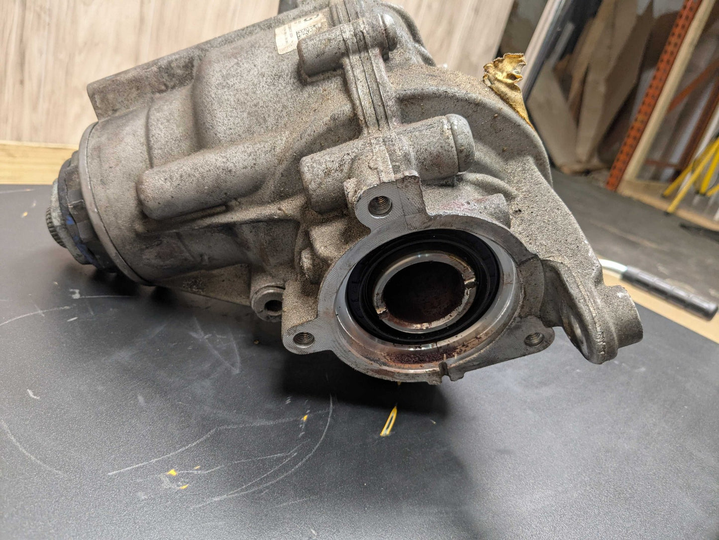 2016 BMW X1 Transmission Transfer Case 176267k 7646889