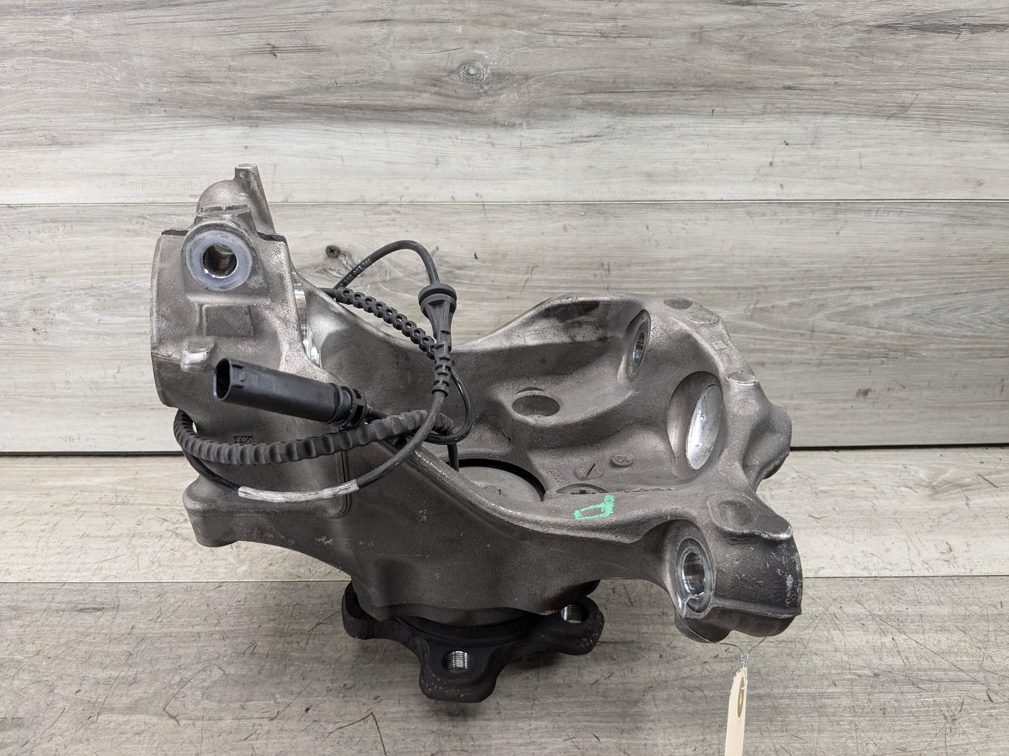 19-25 OEM BMW G20 G22 G23 FRONT Right Passenger Hub Spindle Knuckle Bearing RWD