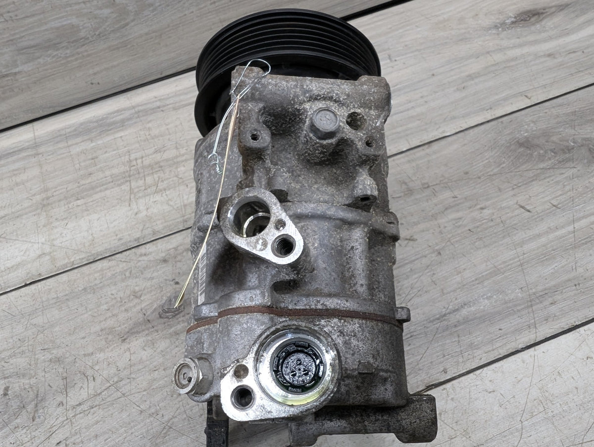 12-25 OEM AUDI A4 A5 A6 Q5 Q7 Engine 2.0L AC Compressor Clutch Pump Pulley