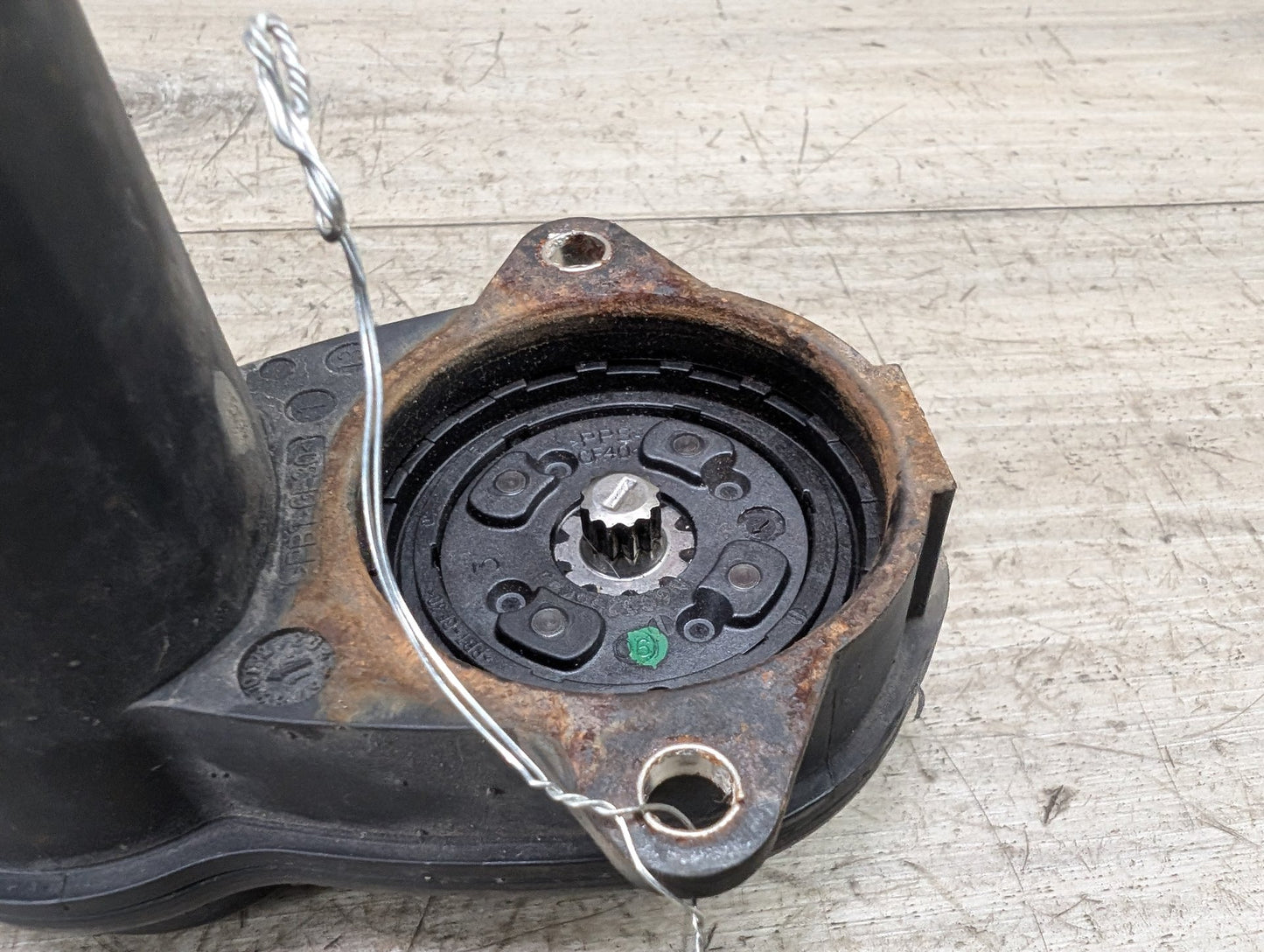 OEM BMW F06 F10 F12 F13 F25 I12 Rear Left or Right Brake Caliper Electric Motor