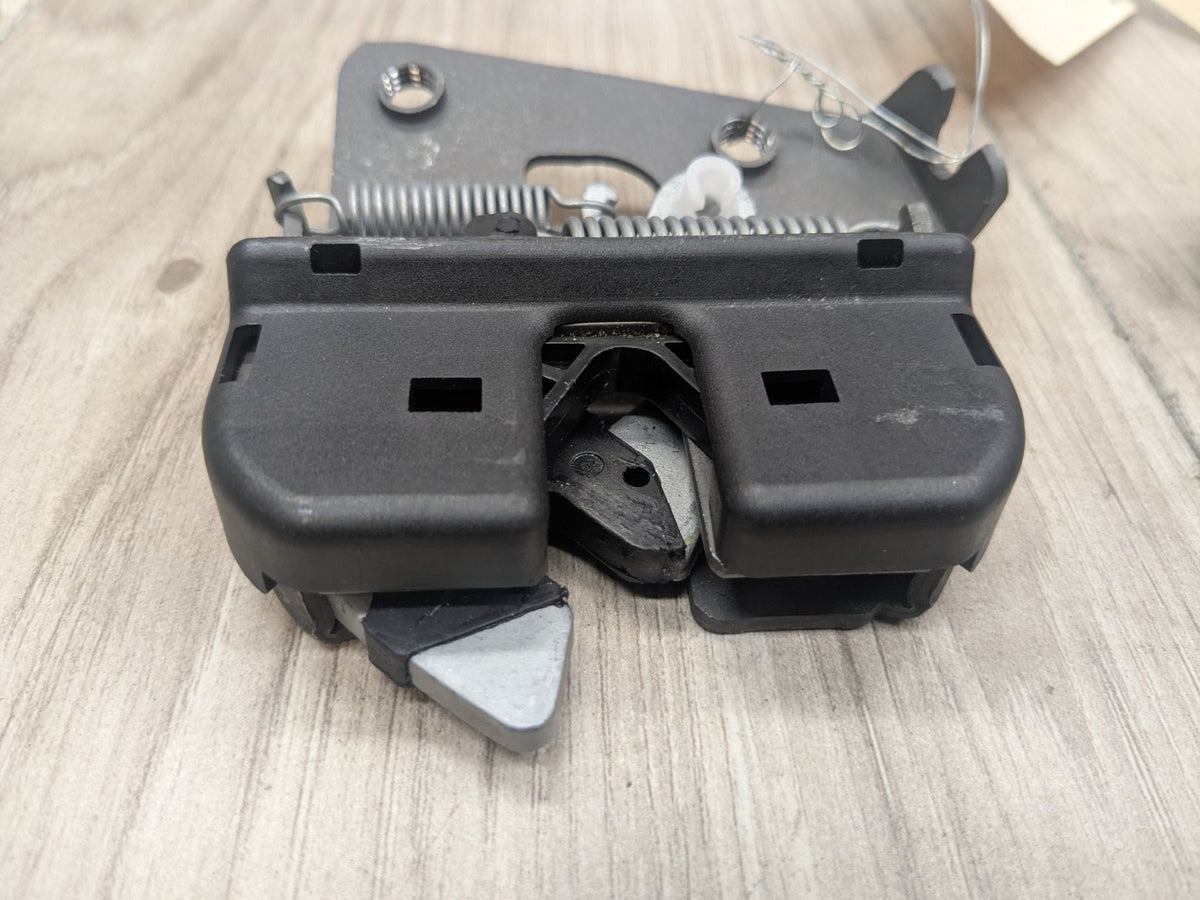 OEM BMW E60 E90 F10 F30 F44 F80 G20 G30 Rear Folding Seat Lock Latch Release SET