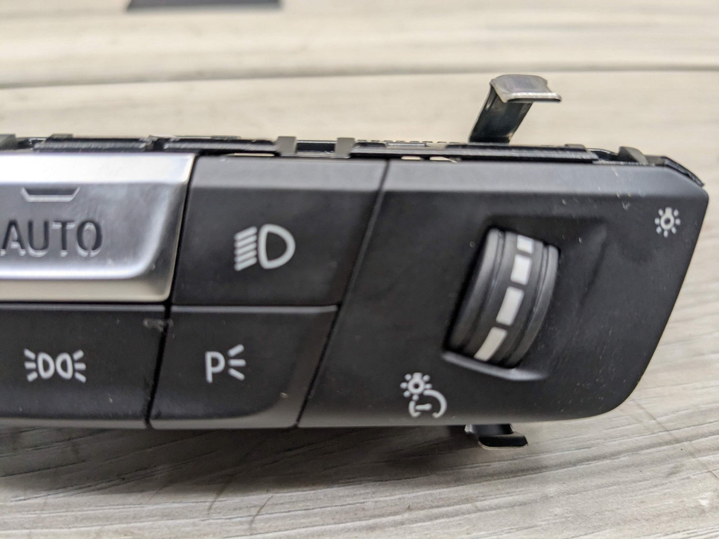 OEM BMW G20 G22 G23 G26 G42 G80 G82 G83 Headlight Control Switch Light Module