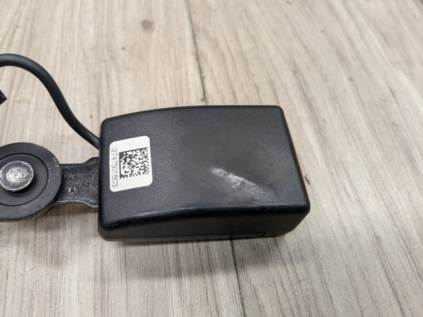 OEM BMW F90 M5 G30 530 540 M550 Rear Right Passenger Seatbelt Seat Belt Buckle