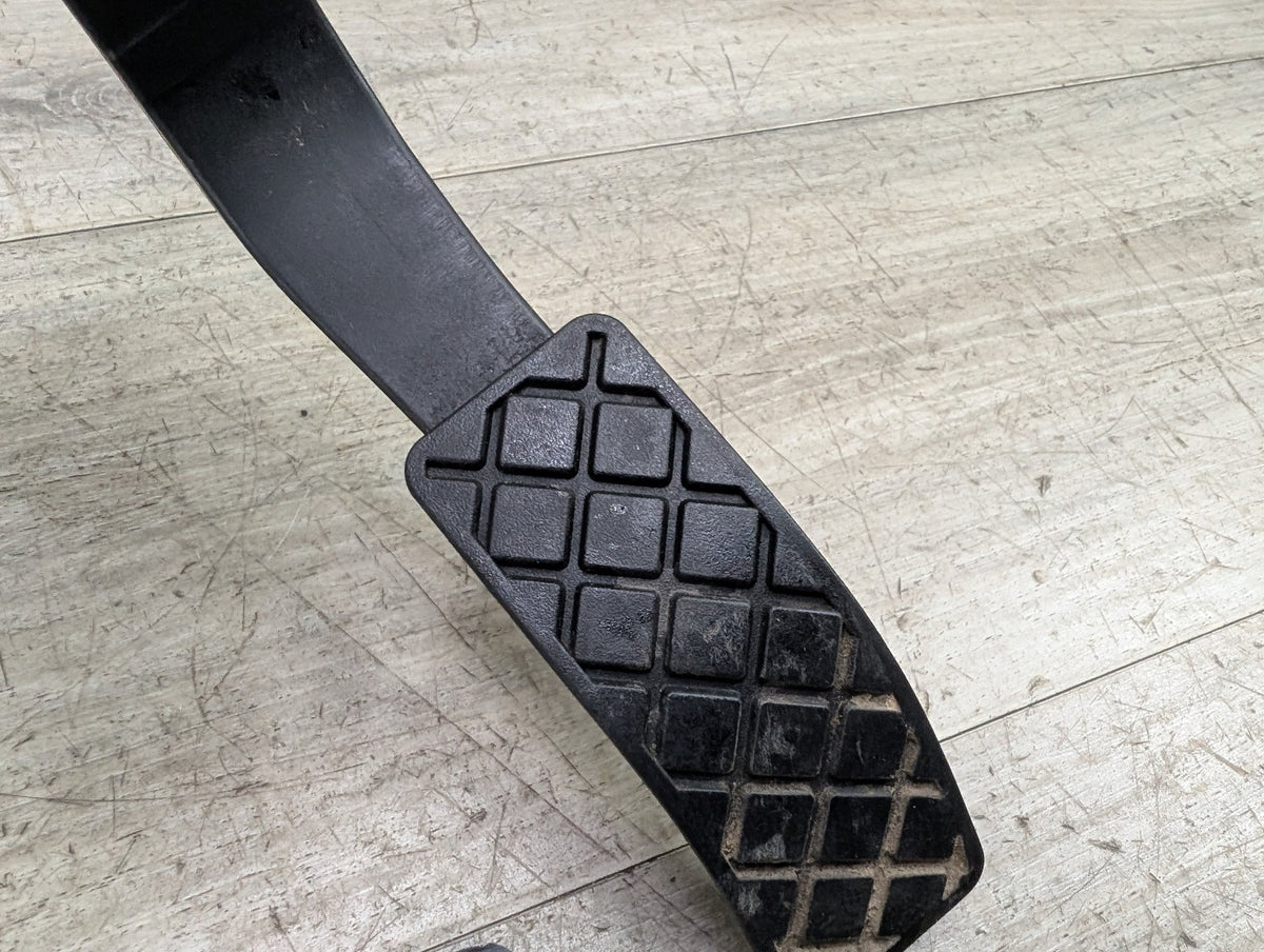 17-25 OEM AUDI A4 A5 Q5 Q7 S4 SQ5 Throttle Accelerator Gas Pedal Unit