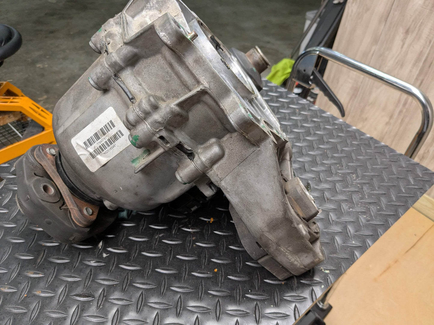 Unknown Transmission Transfer Case k 7643751