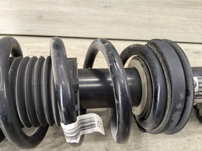 2021 BMW 540i G30 Rear Right Passenger Spring Strut Shock Absorber 6896010 21-23 OEM BMW G30 540 REAR Right Passenger Side Strut Shock Absorber w/ Spring
