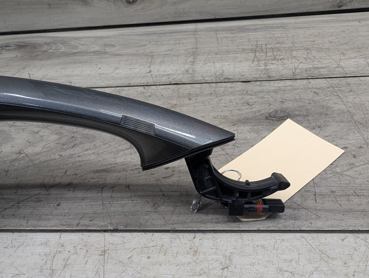 2016-2022 BMW 750i G12 Front or Rear Right Passenger Exterior Door Handle w/ Comfort Access 7413564 OEM