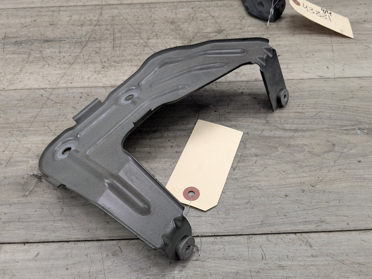 18-24 OEM BMW G01 G02 F97 X3 X4 Right Passenger Fender Wing Holder Bracket SET