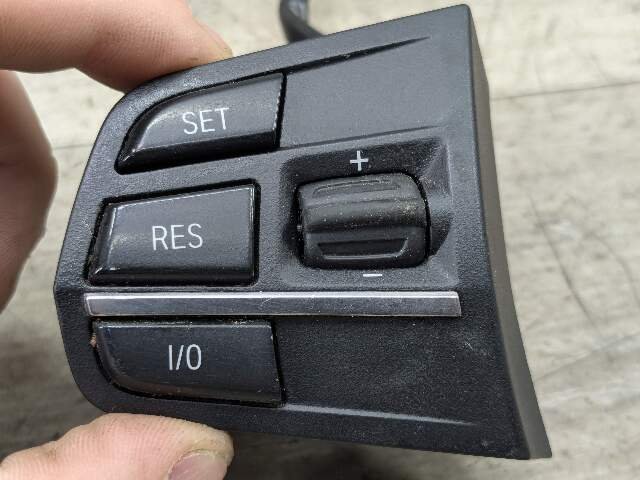 OEM BMW F01 F02 F10 528 535 740 750 Steering Wheel Multifunction Button Switch