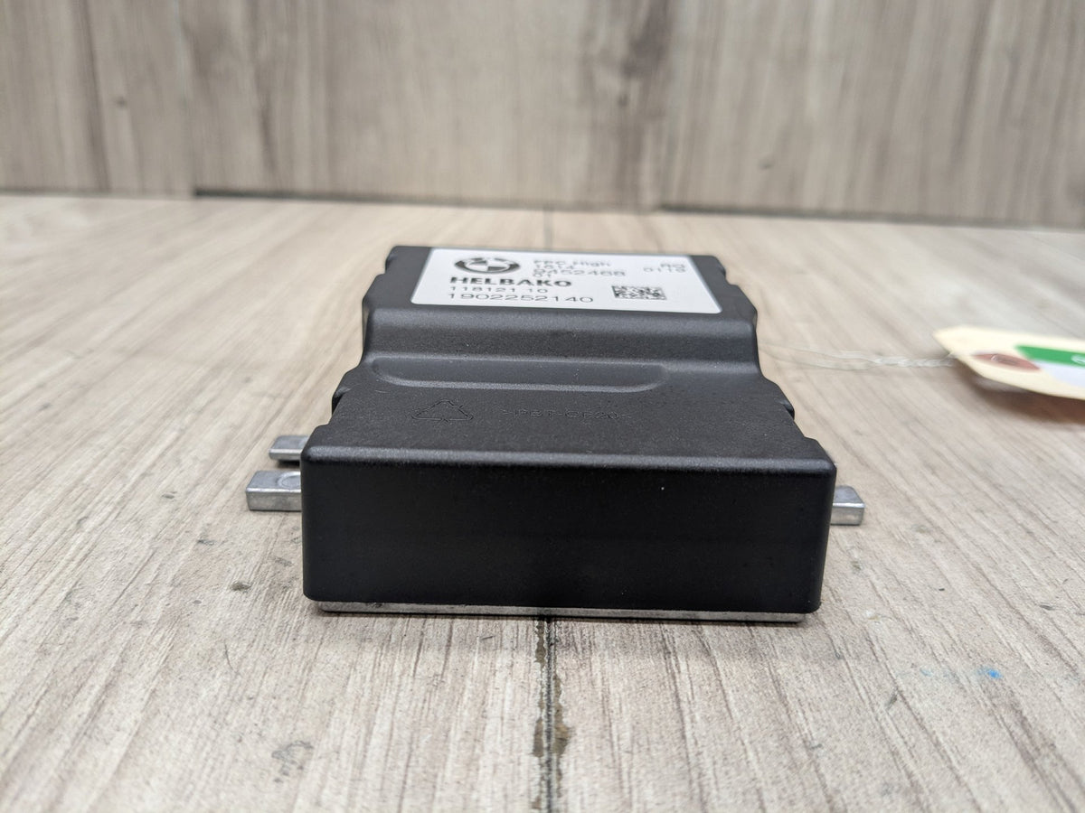 17-24 OEM BMW G01 G05 G12 G20 G22 G42 G30 G80 G82 Fuel Pump Control Module Unit