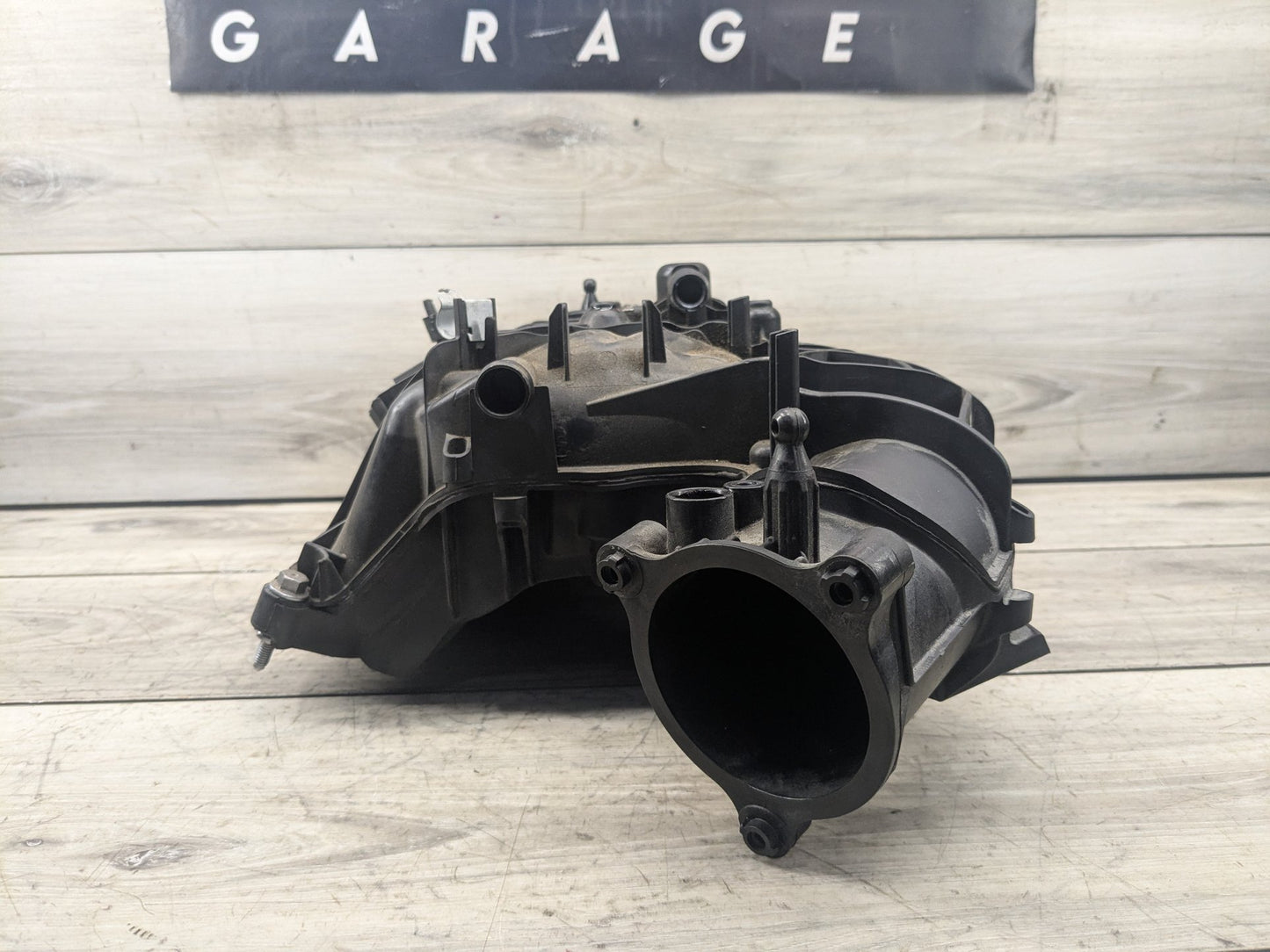 OEM BMW G01 G20 G26 G30 230 330 430 530 X3 Engine B46 Intake Manifold 8647975