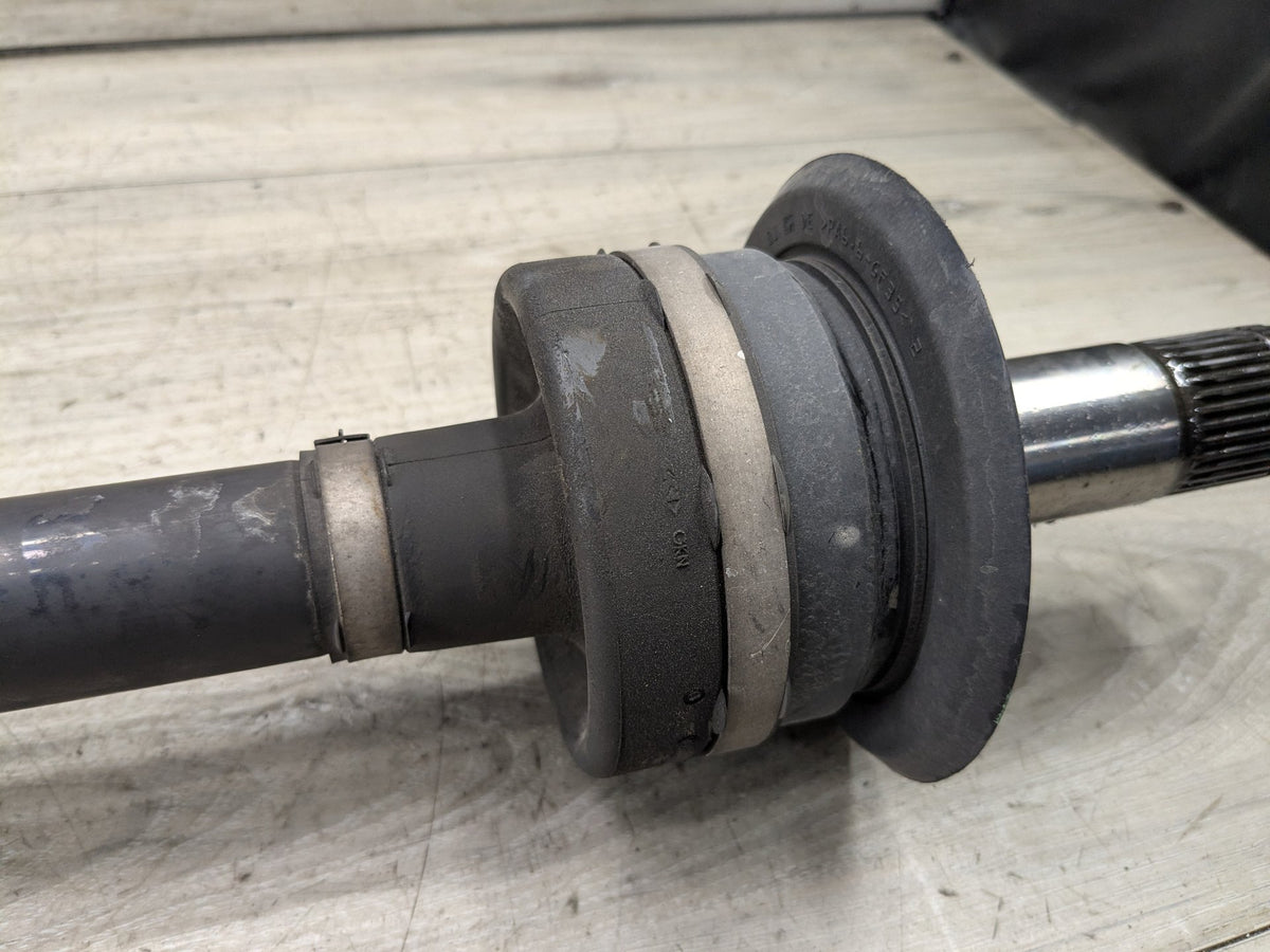 2017-2023 BMW M550i G30 Rear Left Driver Half Shaft Output CV Axle 8664655 18-20 OEM BMW G30 M550iX AWD Rear Left Driver Side Output Half Shaft CV Axle OEM
