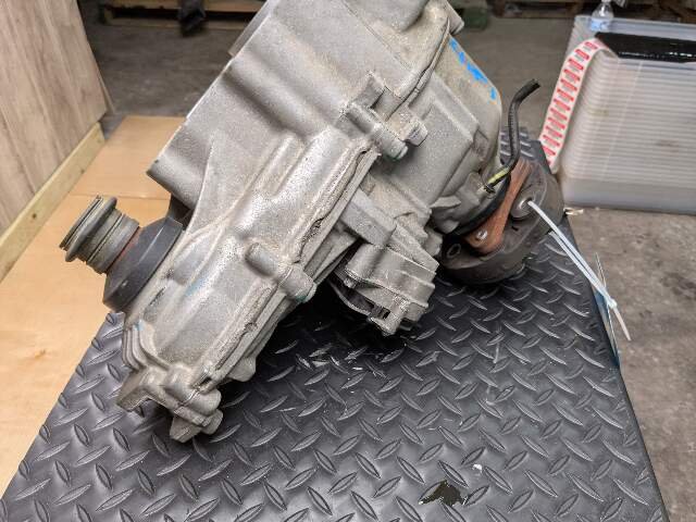 14-19 OEM BMW F15 F16 X5 X6 50iX Transmission Transfer Case ATC45L 129k