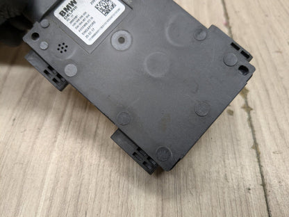 2017-2023 BMW M550i G30 Blind Spot Lane Sensor Radar Module 6888093 OEM BMW F90 G12 G30 740 750 530 540 M550 M5 Blind Spot Sensor Radar Module OEM
