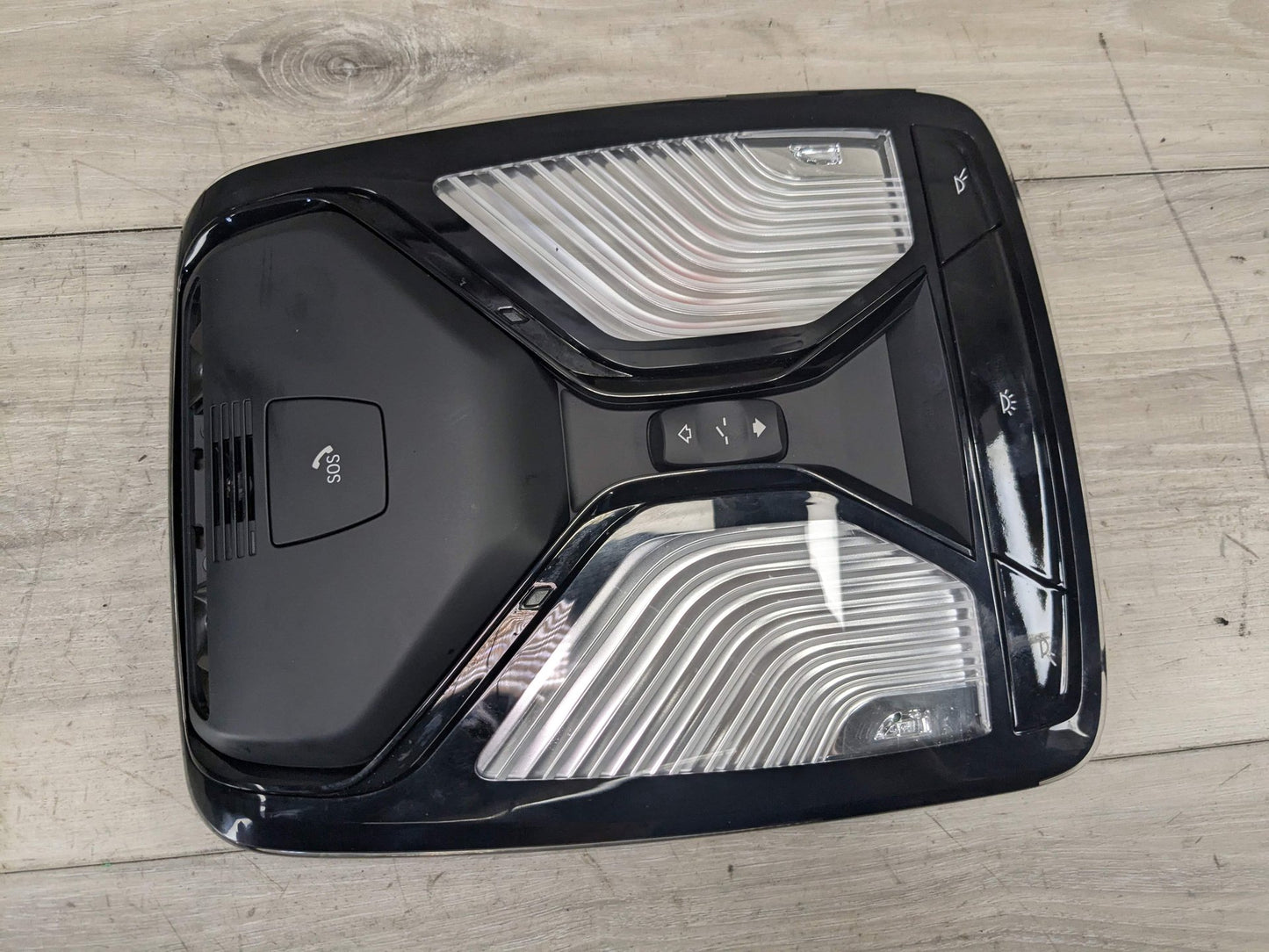 *OEM BMW G01 G02 G05 G30 X3 X4 X5 Headliner Roof Console Dome Light SOS Switch