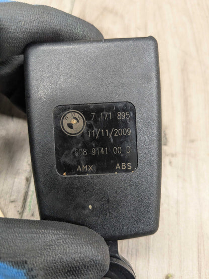 OEM BMW E70 E71 X5 X6 X5M X6M REAR Left or Right Seatbelt Seat Belt Strap Buckle