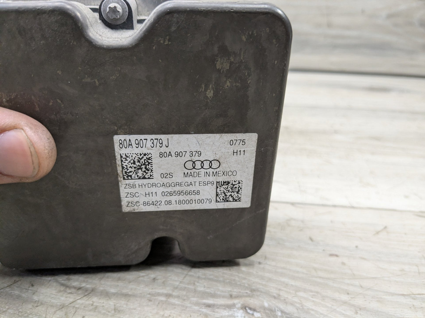 18-20 OEM AUDI Q5 SQ5 ABS Brake Pump Anti Lock DSC Dynamic Stability Control