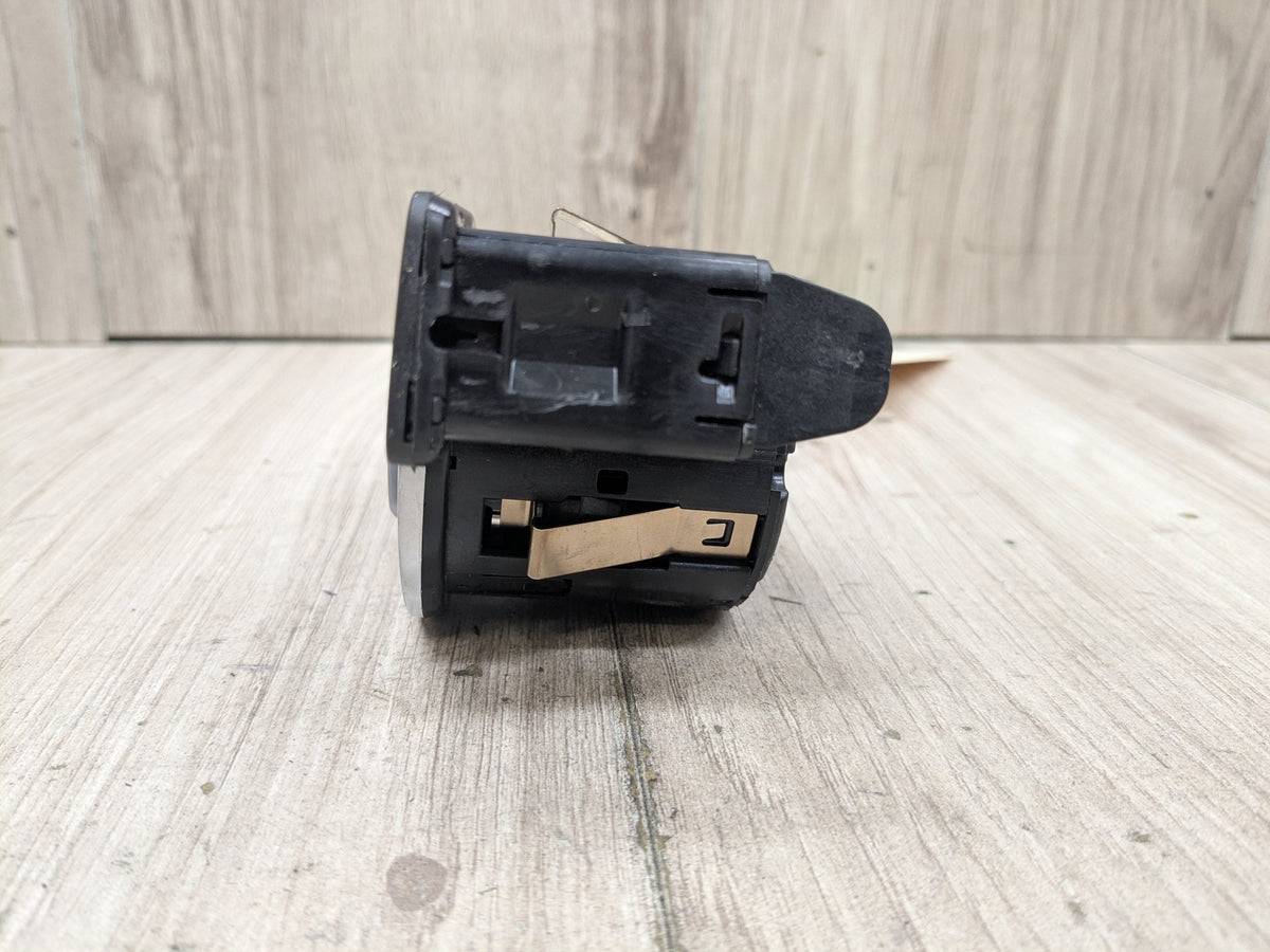 08-20 OEM Mercedes W204 W212 E350 E550 Headlight Fog Light Control Switch