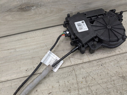 2018 BMW X3 G01 Liftgate Trunk Lid Liftgate Lock Latch Actuators SET 7383561 OEM BMW F90 F97 G01 G12 G22 G30 X3 M5 Trunk Lid Actuator Latch Lock System SET