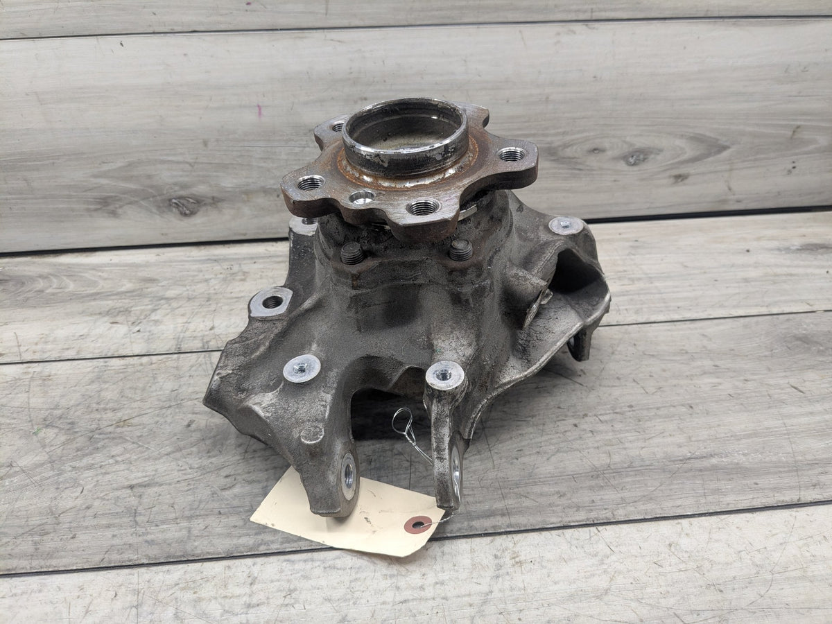 2020 BMW 330i G20 Rear Right Passenger Spindle Knuckle w/ Bearing 6879532 OEM BMW G20 330 M340 REAR Right Passenger Knuckle Wheel Hub Spindle Bearing OEM