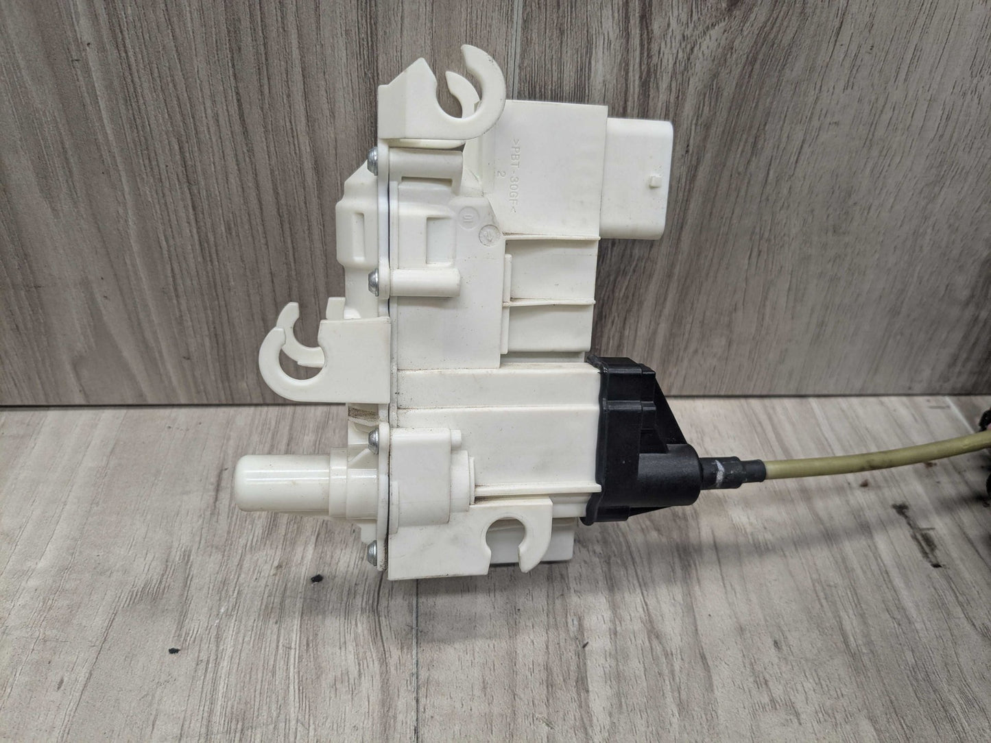 2022 G42 Front Right Passenger Door Latch Lock Actuator w/ Soft Close 2581894 16-22 OEM BMW G11 G12 FRONT RIGHT PASSENGER Door Lock Latch Actuator SOFT CLOSE