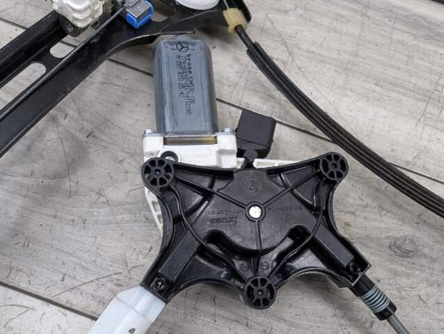 OEM Mercedes A207 C207 W207 Front Left Driver Door Window Regulator Motor