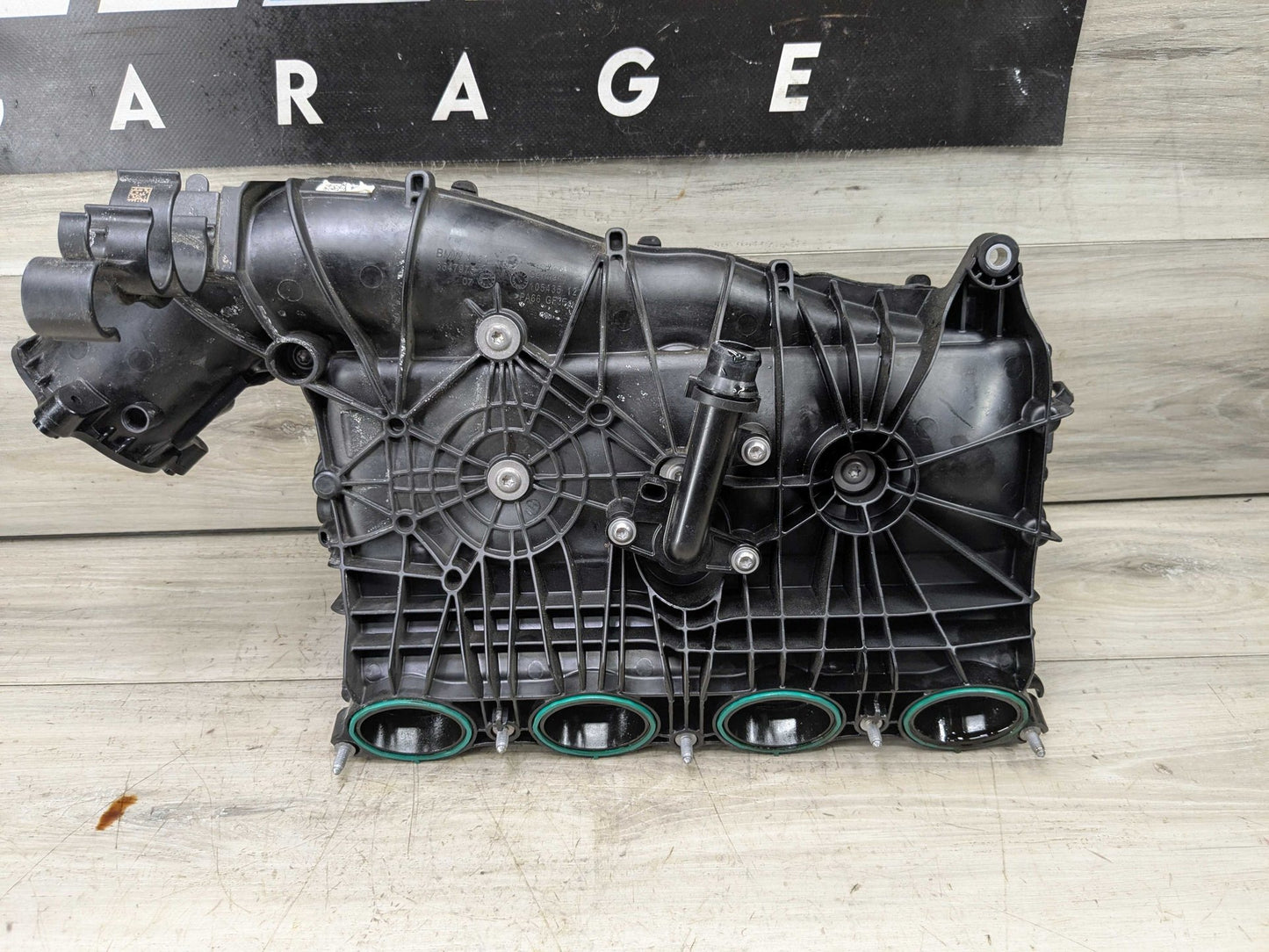 OEM BMW G01 G20 G26 G30 230 330 430 530 X3 Engine B46 Intake Manifold 8647975
