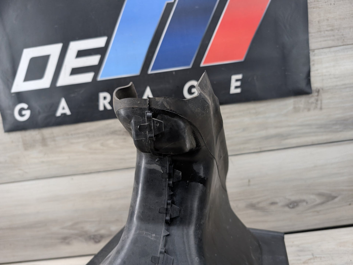 2009-2017 Mercedes-Benz E550 E-Class A207 Left Driver Secondary Auxiliary Radiator A2075000100 OEM