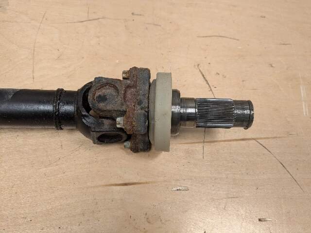 2010 - 2015 BMW 750i F01 Front Propeller Driveshaft Drive Shaft 8628043 N63B44O1