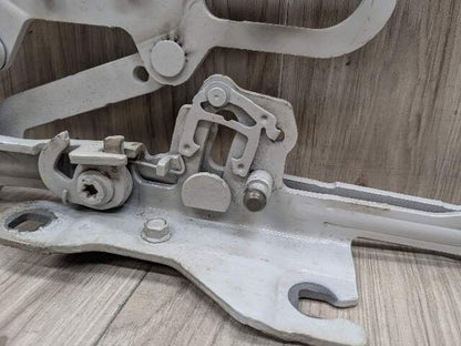 OEM BMW F15 F16 F85 F86 X5 X6 Left Right Hood Hinge Support Bracket SET White