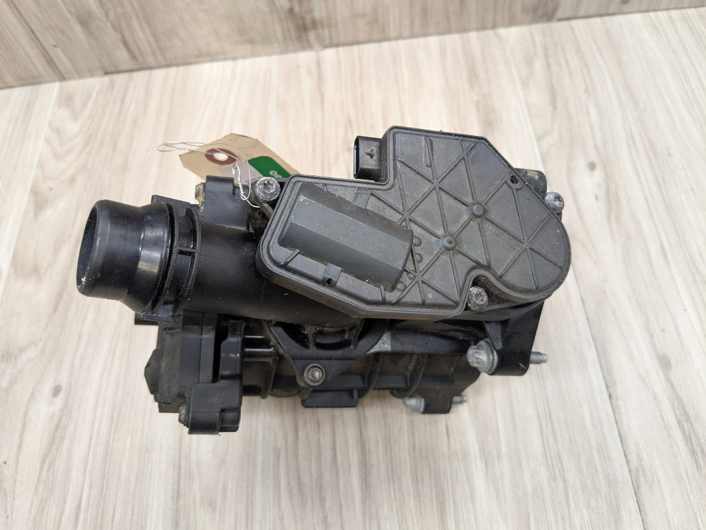 OEM BMW G01 G20 G26 G30 G42 330 430 Engine B46 Heat Management Module 8642560