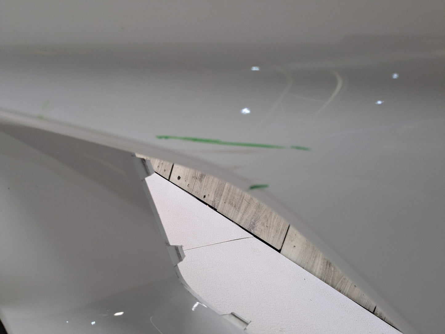 NOTE* 15-20 OEM BMW F87 M2 Front Bumper Cover Trim w/O PDC Holes White 300 White ALPINWEISS III (300)