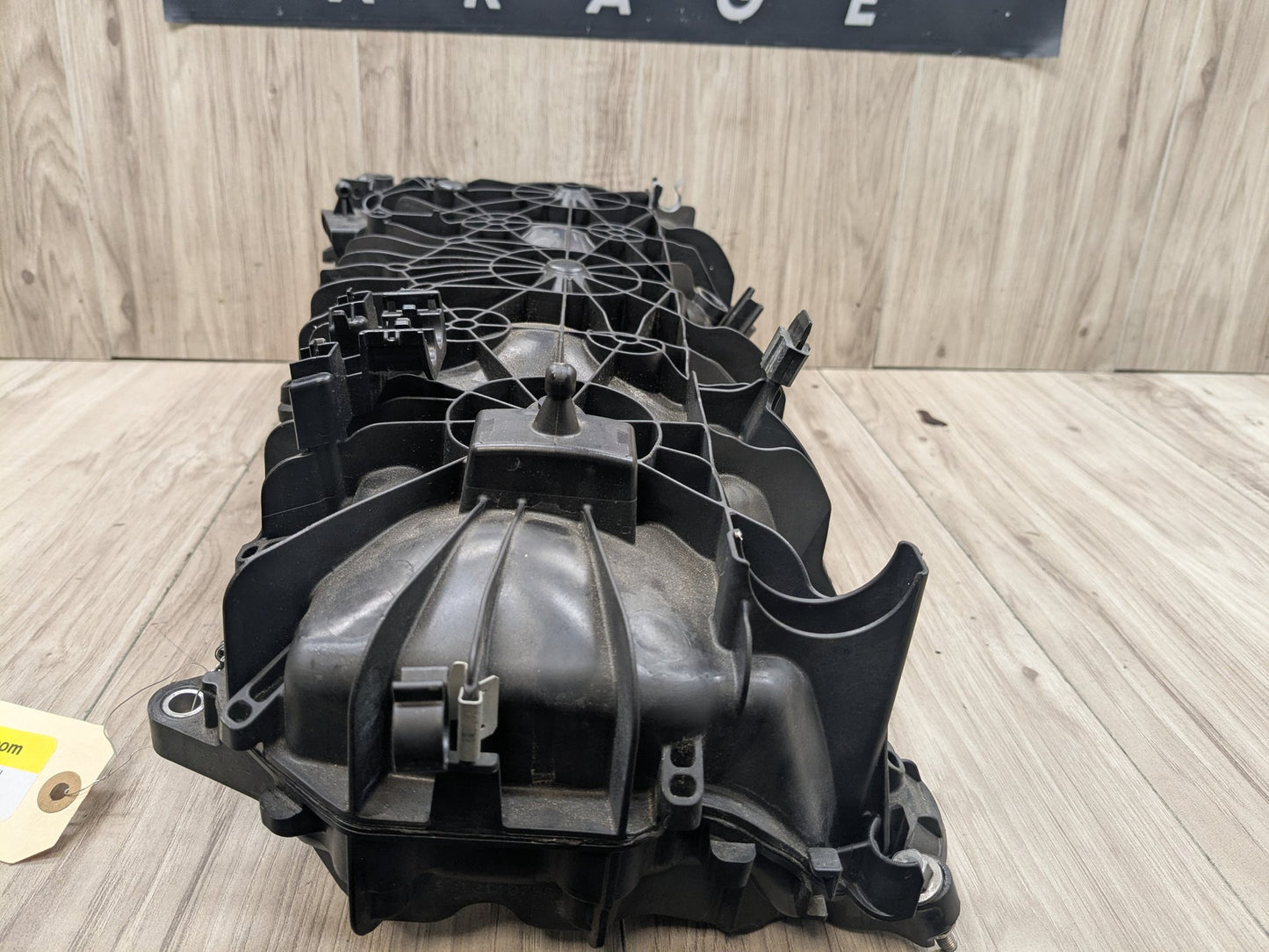 OEM BMW G01 G05 G12 G20 G42 G30 M340 M440 X3 Engine B58 Intake Manifold 8647977