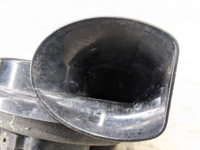 1996 - 2003 BMW Z3 E36 Alarm Horns SET 8407730 M54B25O0