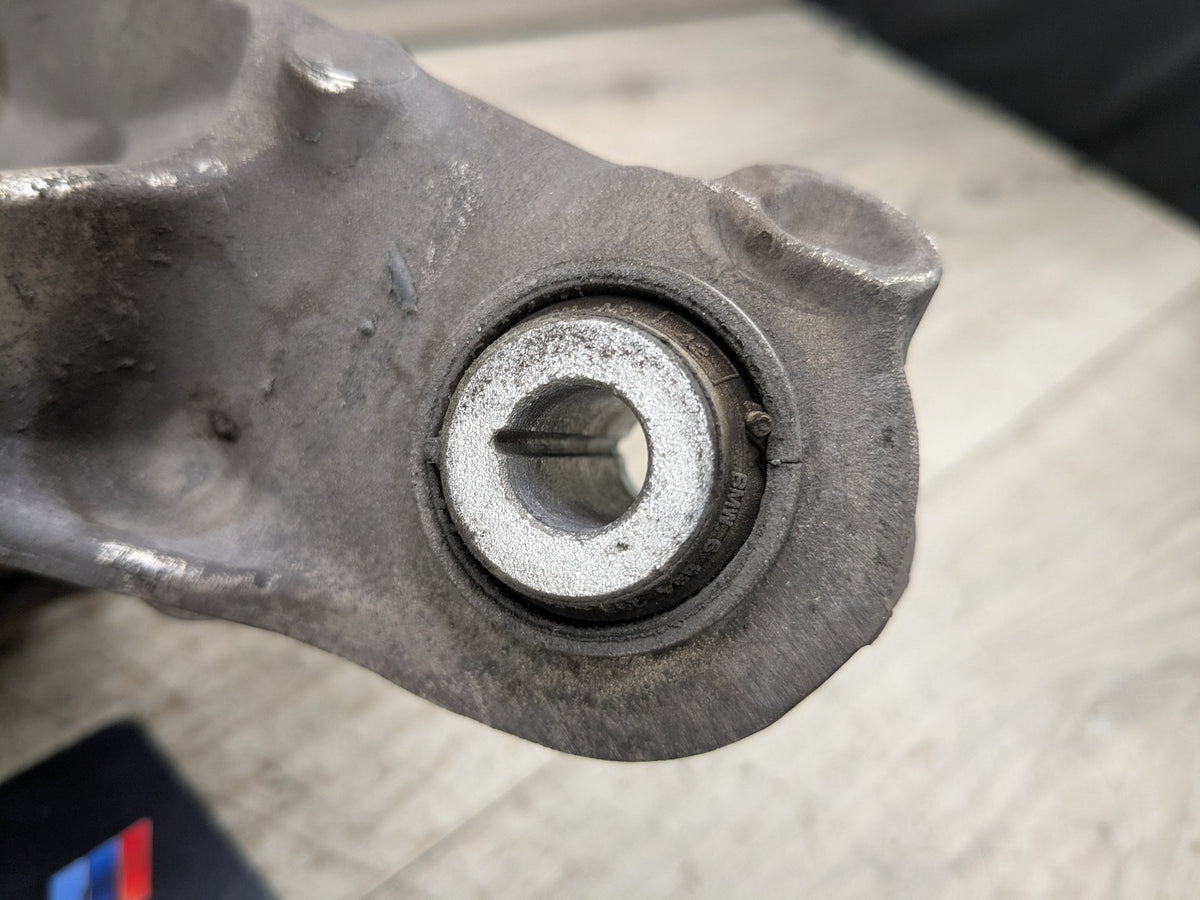 2020 BMW 330i G20 Rear Left Driver Spindle Knuckle w/ Bearing 6879533 19-25 OEM BMW G20 330 M340 REAR Left Driver Knuckle Wheel Hub Spindle Bearing OEM