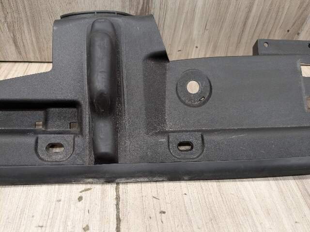 OEM BMW F90 M5 G30 530 540 M550 Front Right Engine Support Sealing Cover Trim