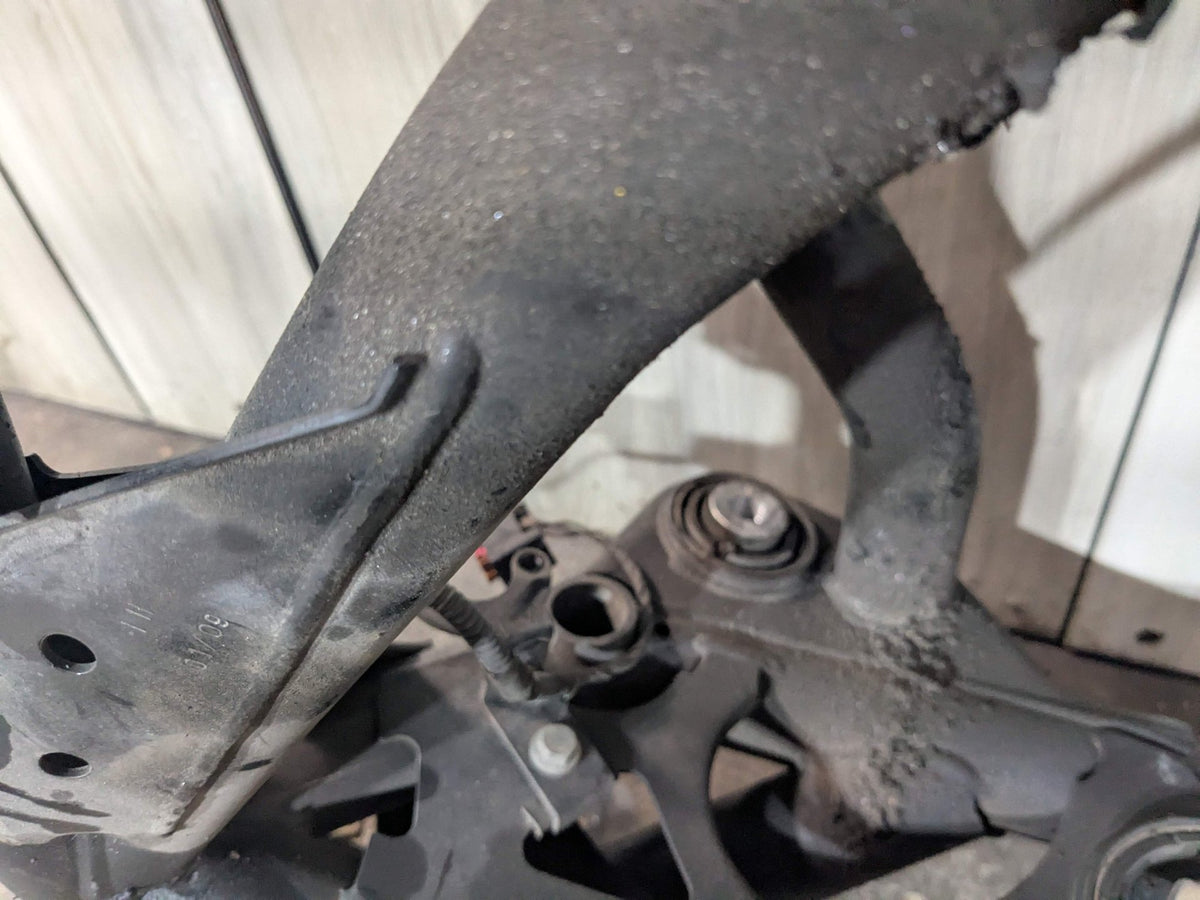 2015 BMW M4 F82 Rear Axle Support Crossmember Subframe 2284640 OEM BMW F80 F82 F83 F87 M2 M3 M4 Rear Axle Carrier Support Suspension Subframe OEM