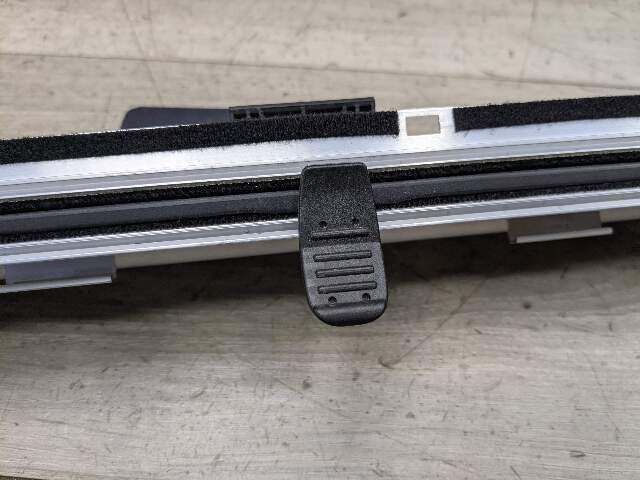 15-19 OEM BMW F16 F86 X6 REAR Right Passenger Door Window Roller Sunshade Blind